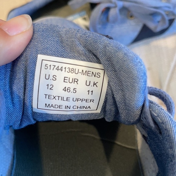 Men’s Vans/LEVIS TURNER SLUB CHAMBRAY Sneakers - Picture 9 of 9